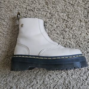 Dr. Martens Jetta Zipped Sendal Leather Platform Boots W8 Cream